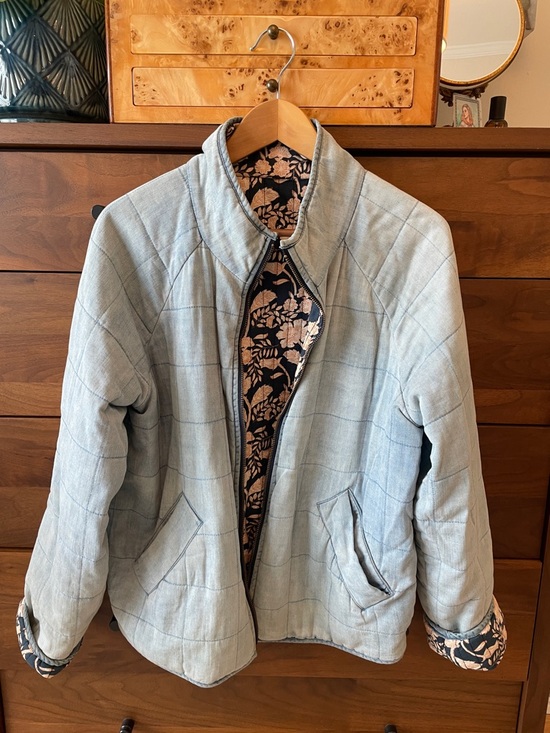 Faherty Jackets & Blazers - Farherty REVERSIBLE Light Wash Denim/Floral Quilted Jacket